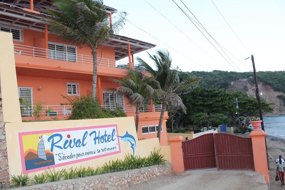 Rival Hotel Cap-Haïtien Екстериор снимка
