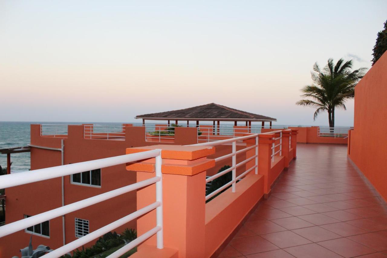Rival Hotel Cap-Haïtien Екстериор снимка